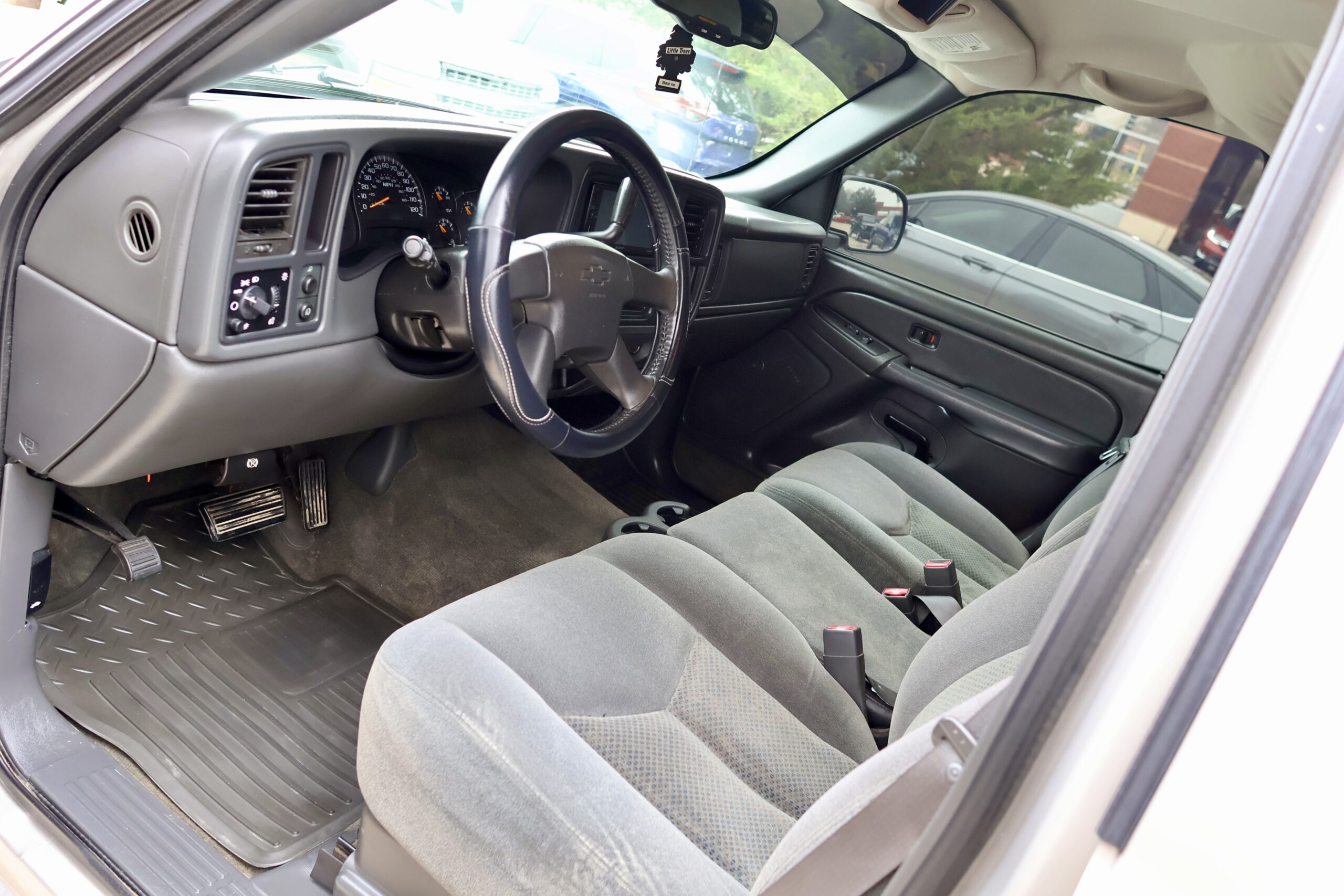 2005 Chevrolet Silverado 1500 LS Crew Cab J. Anthony’s Auto Sales