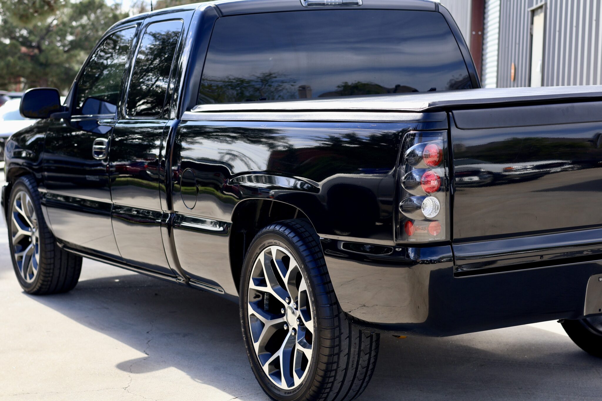 2003 GMC Sierra 1500 SLT 5.3L *CLEAN* J. Anthony’s Auto Sales