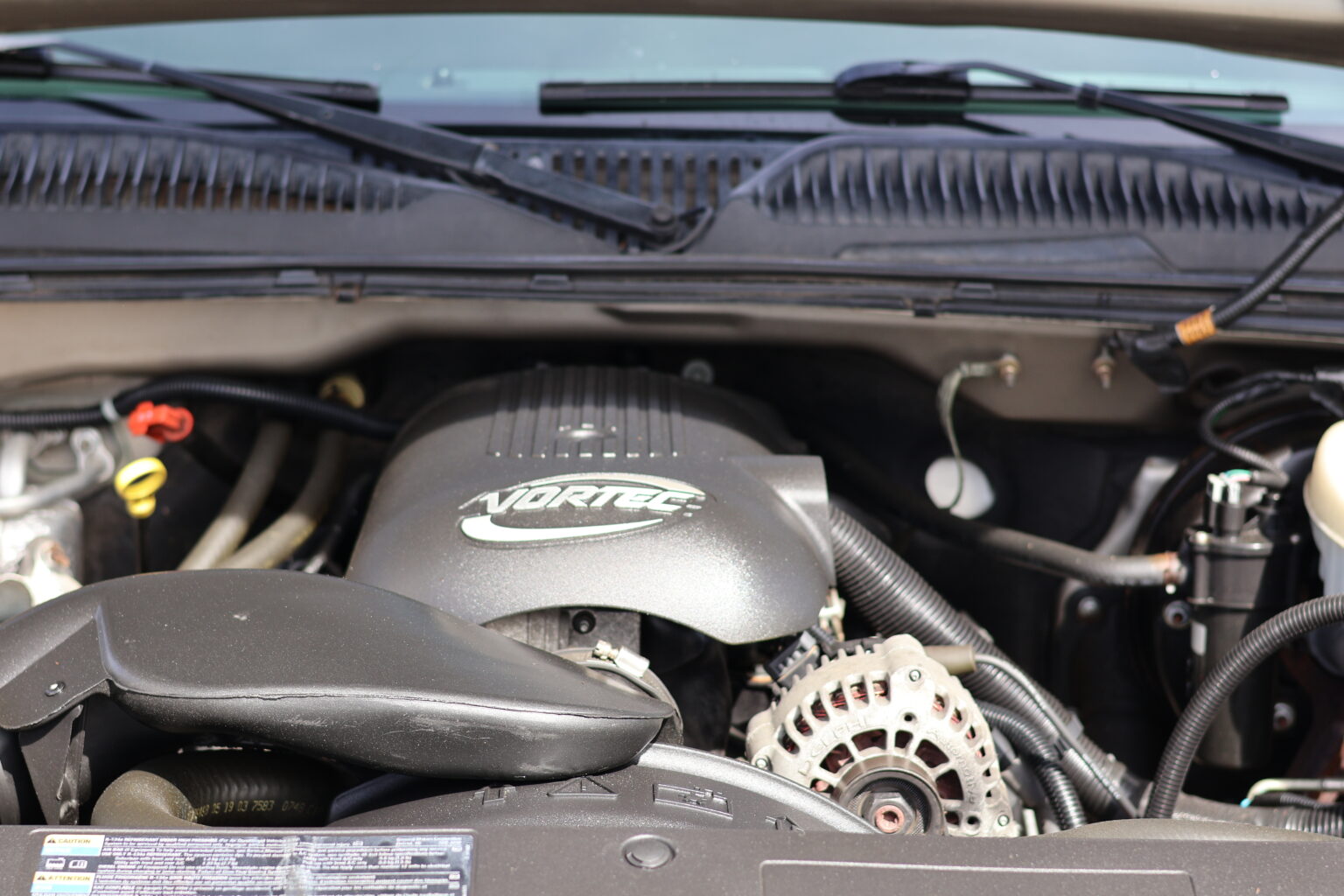 2003 Chevrolet Silverado 1500 Single Cab Short Box (5.3L V8) J