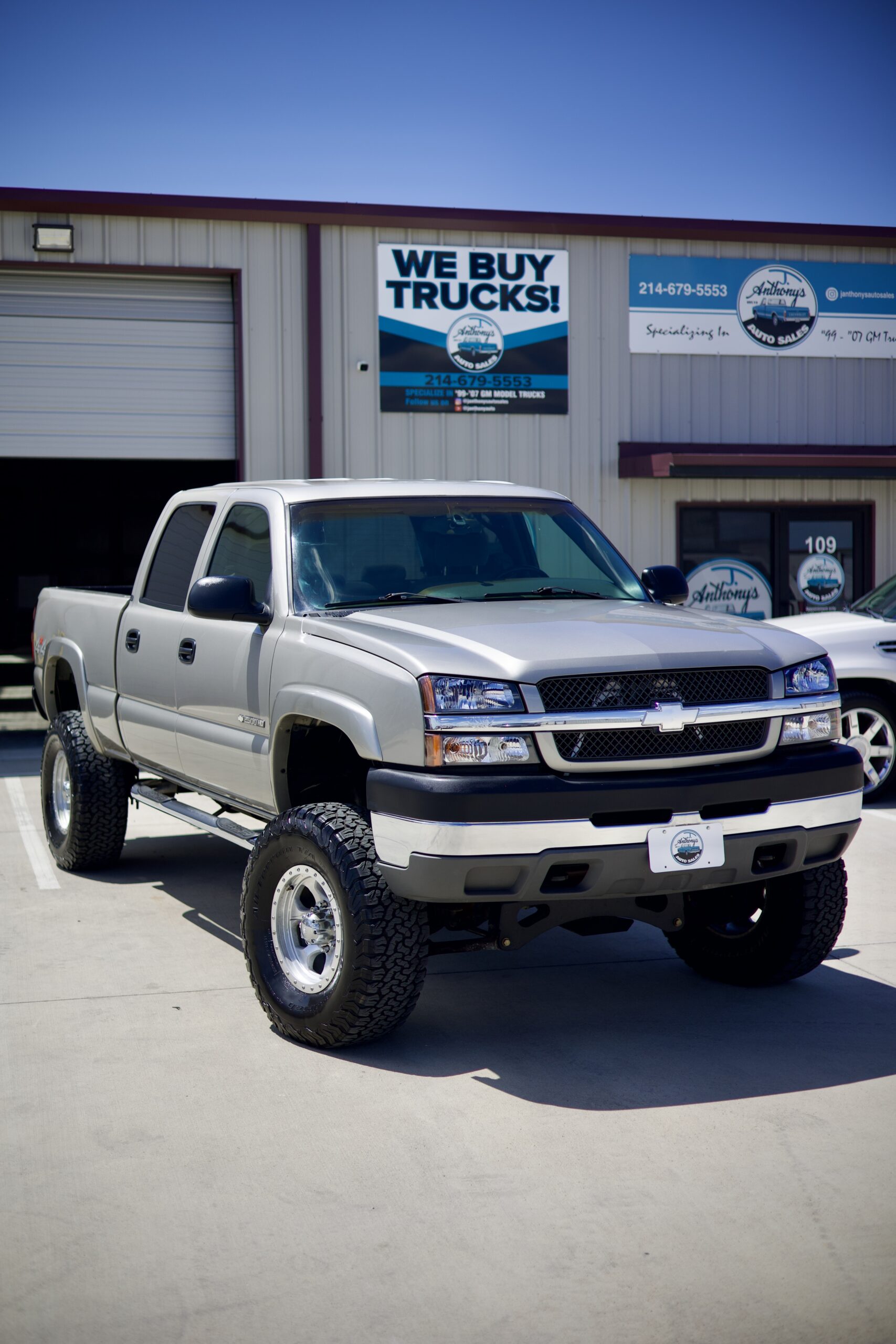 2003 Chevrolet Silverado HD's photo