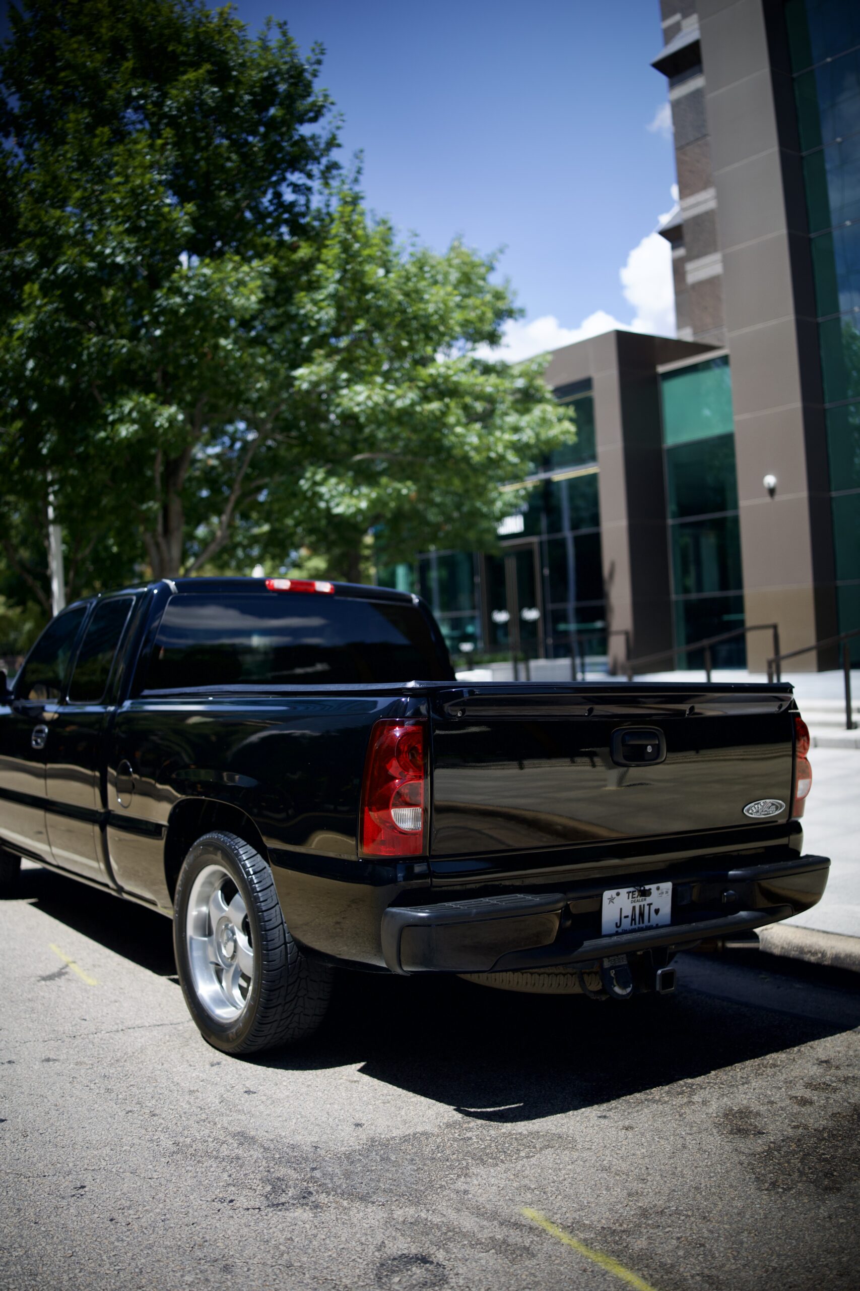 2004 Chevrolet Silverado 1500 LS - Photo 8