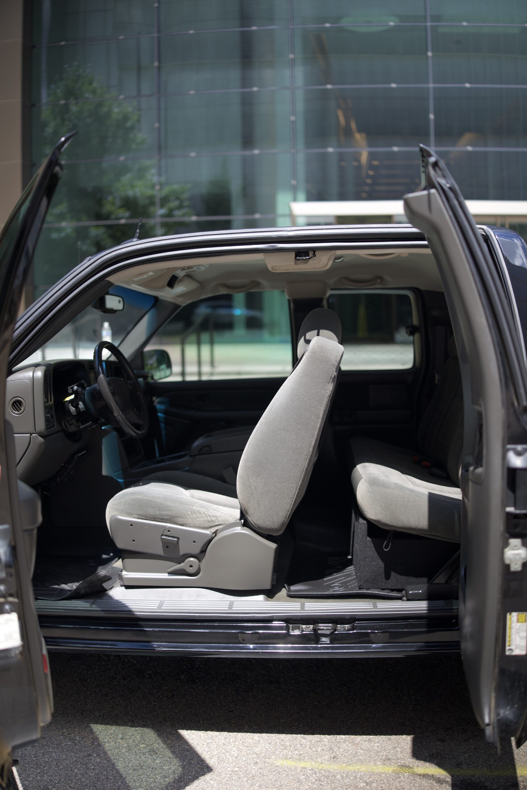 2004 Chevrolet Silverado 1500 LS - Photo 12